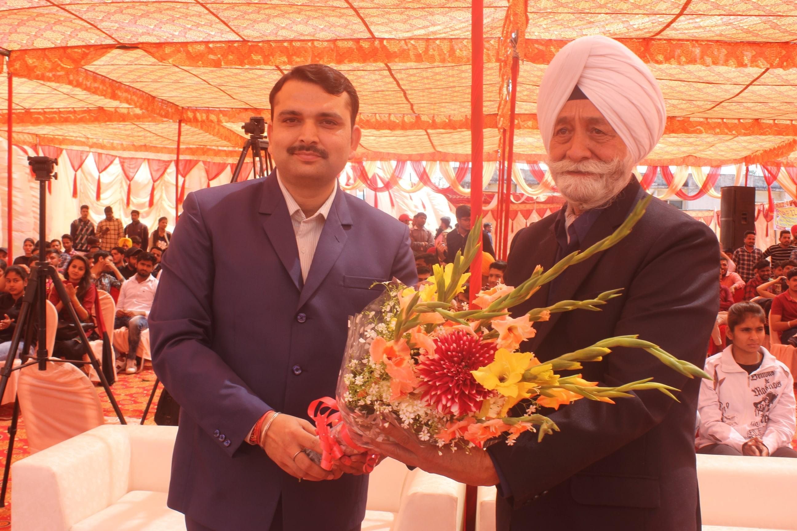 Guru Nanak Khalsa Group of Educational Institutions Yamuna Nagar Events photo 3